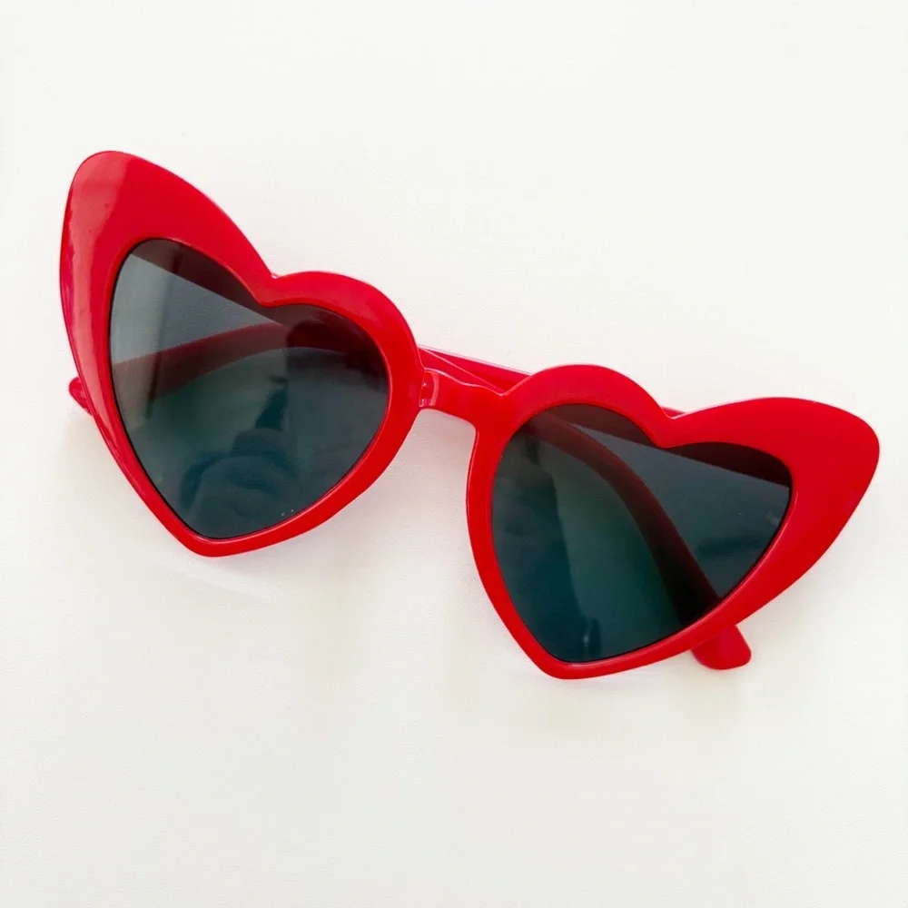 Girls Red Heart Retro Cat Eye Sunglasses
